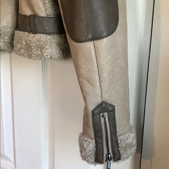 Jacket - Picture 4 of 4